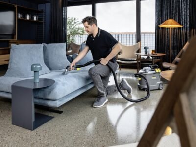 Karcher Puzzi 8 plaunančio siurblio nuoma